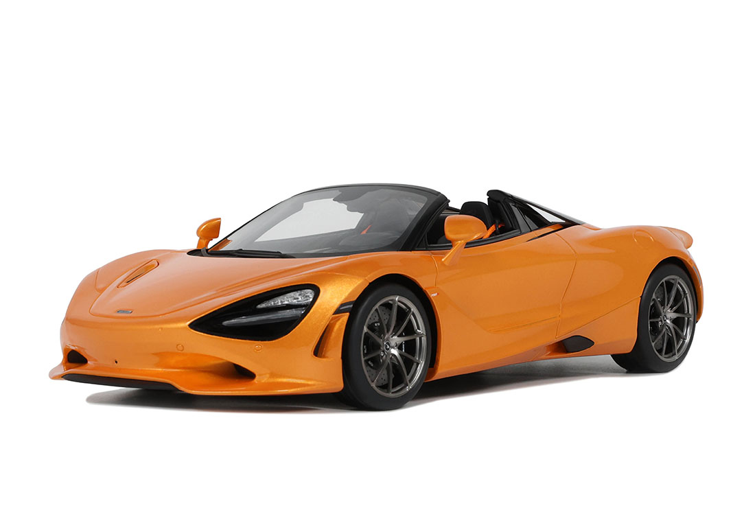 McLaren 750S spider