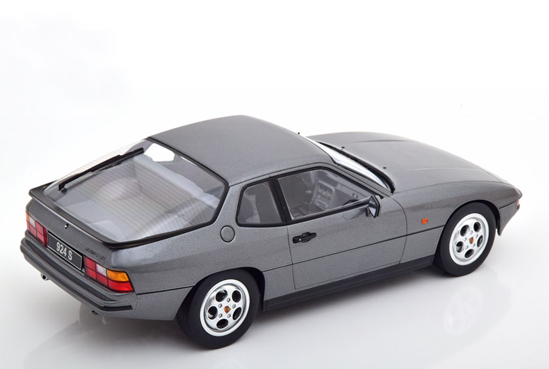 Porsche 924 S