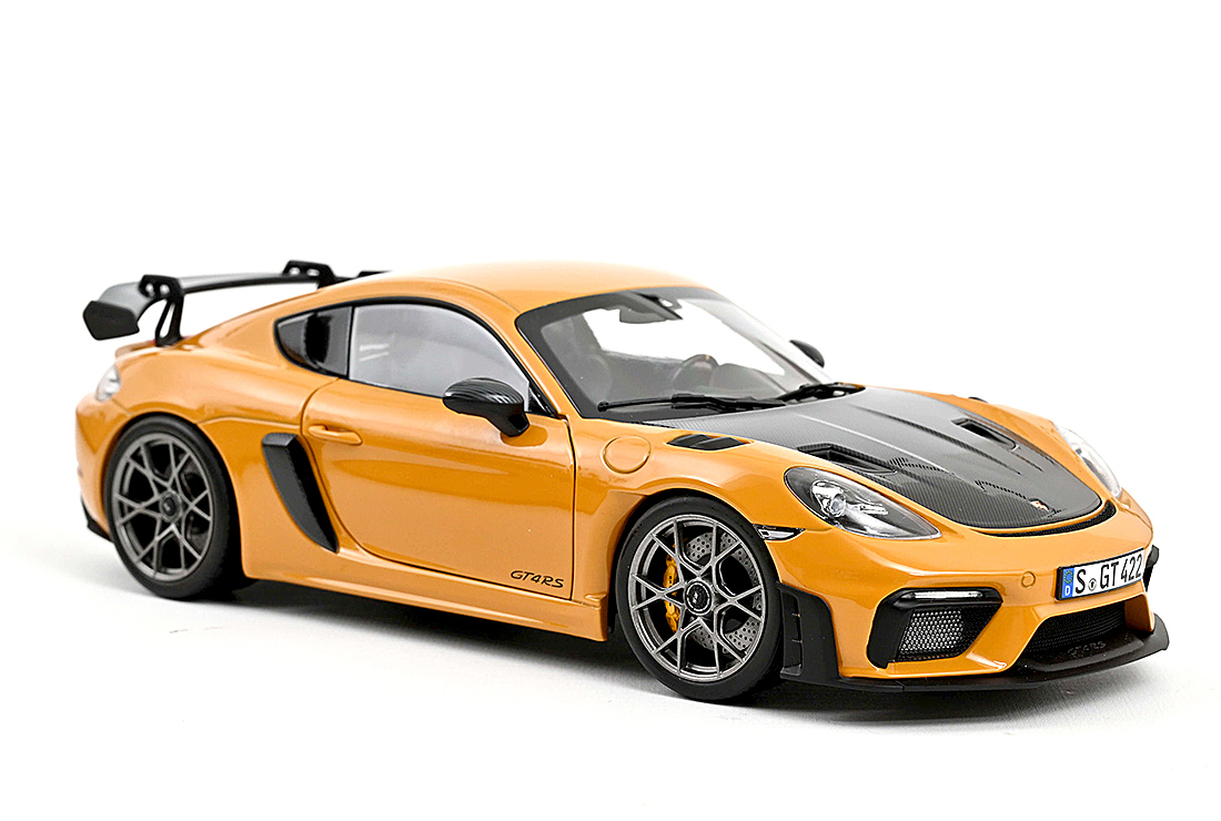Porsche Cayman GT4 RS